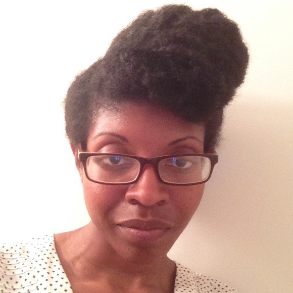 Meet your Posher, Melissa - Picture 7 of 8